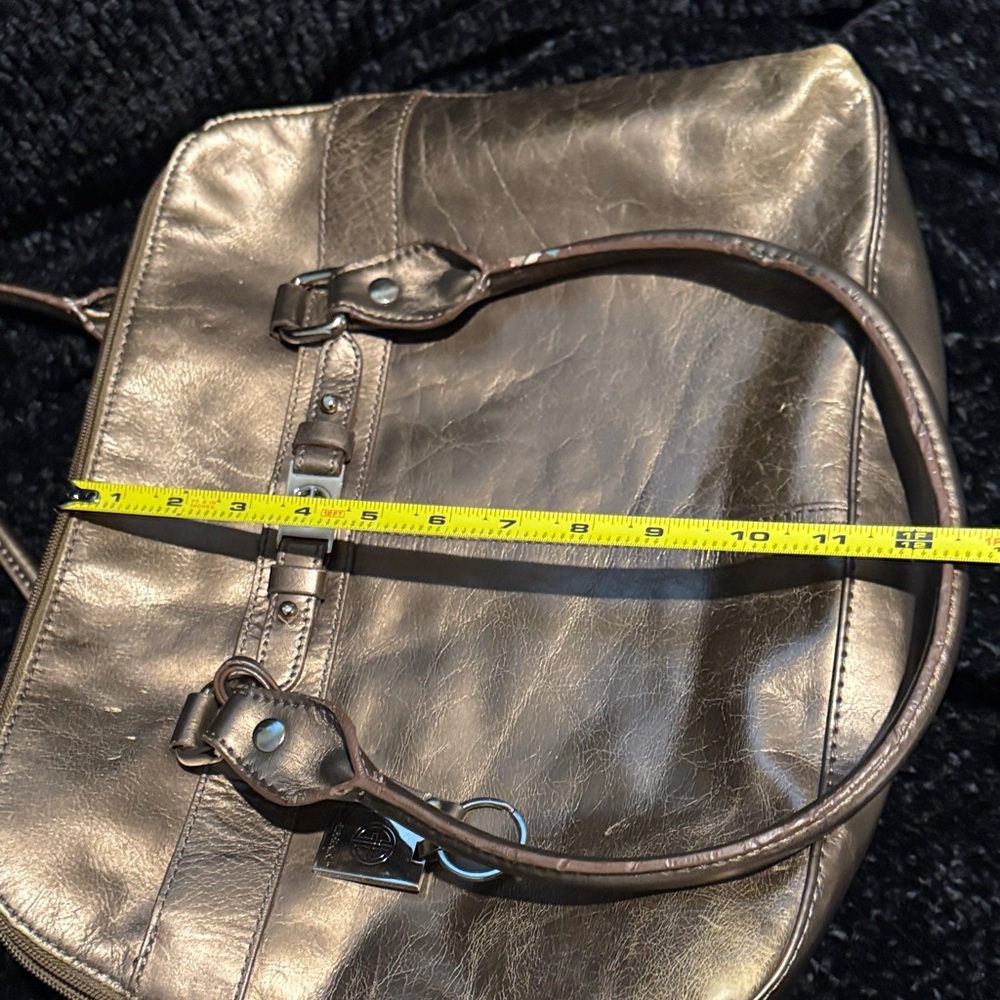 Metallic Bronze Women's Leather Tote Bag - Picture 7 of 9
